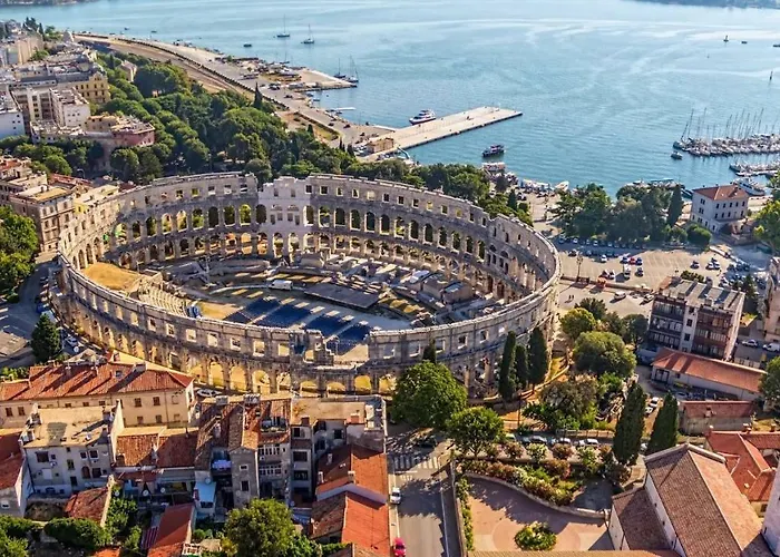 Apartman Kyra *